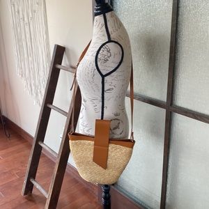 CAROLINA SANTO DOMINGO Amphora Straw and Leather Bag Retail MSRP $425 EUC
